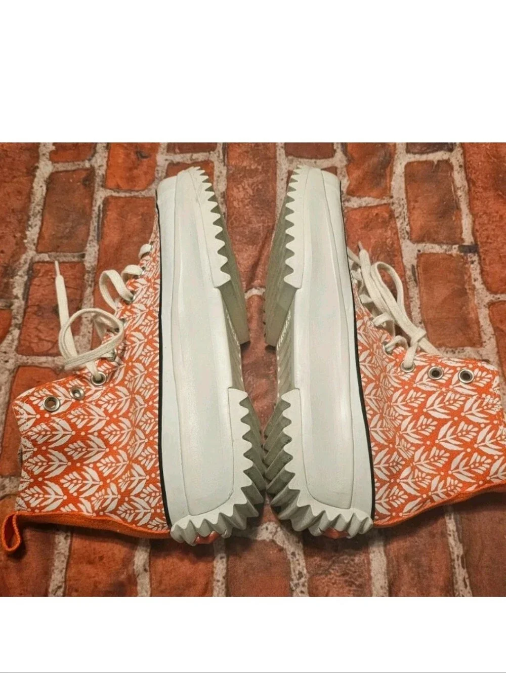 Converse Run Star Hike High Platform Bright Poppy Floral Sneakers M 8 W 9.5